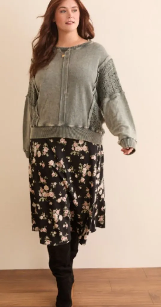 Arula Dylan Satin Floral Roses Maxi Skirt 0X Black