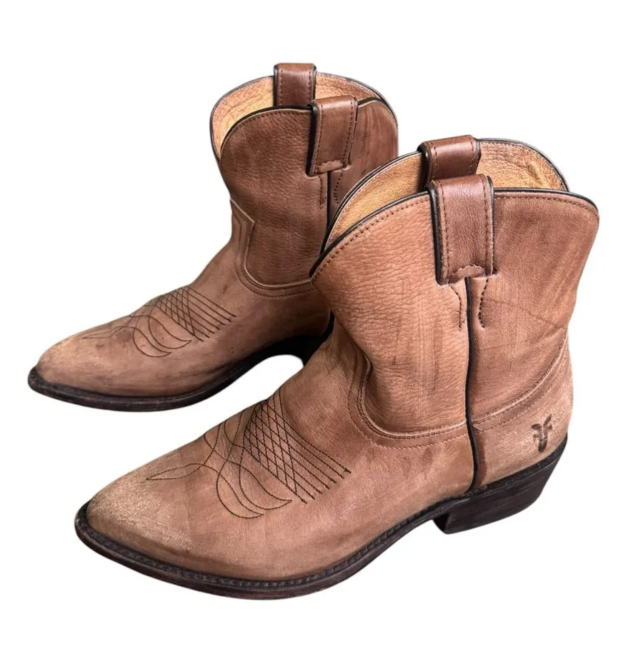 Frye Women’s Billy Tan Leather Short Western Boot 8