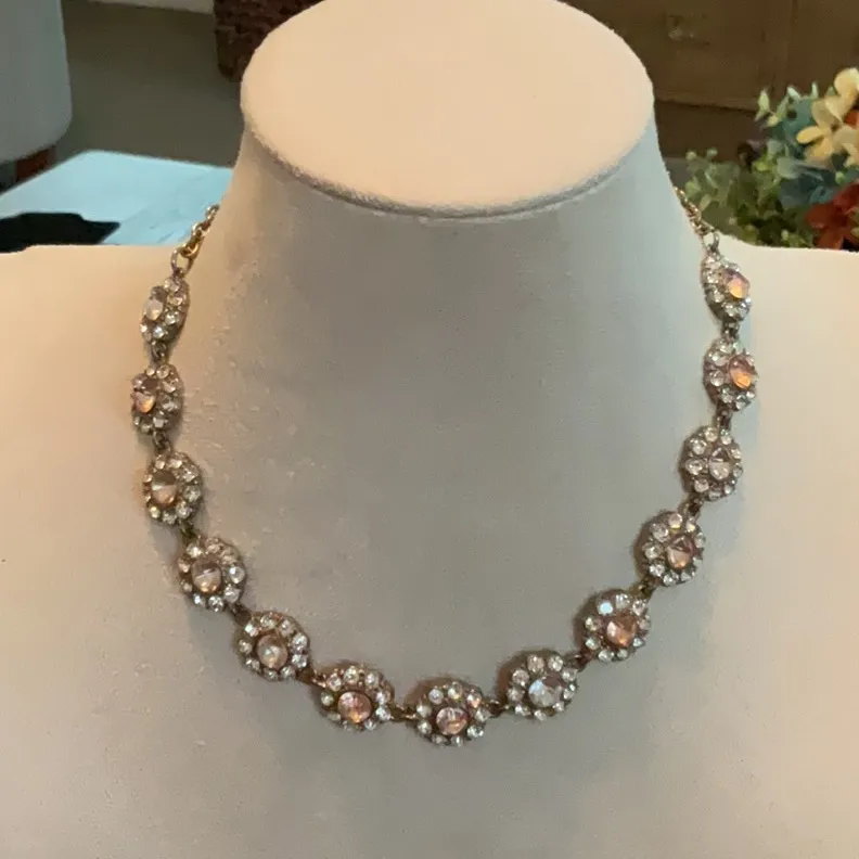 Elegant Gold and Pink Floral Necklace