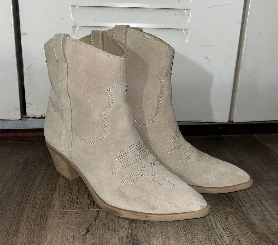 Dolce Vita Booties