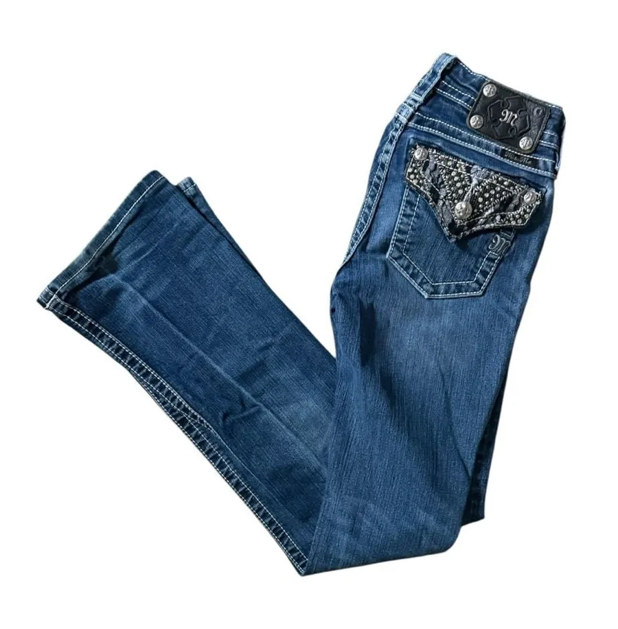 Miss Me Boot Cut Jeans Bottoms Ripped Size 25 Embroidered Studded Flap Pockets