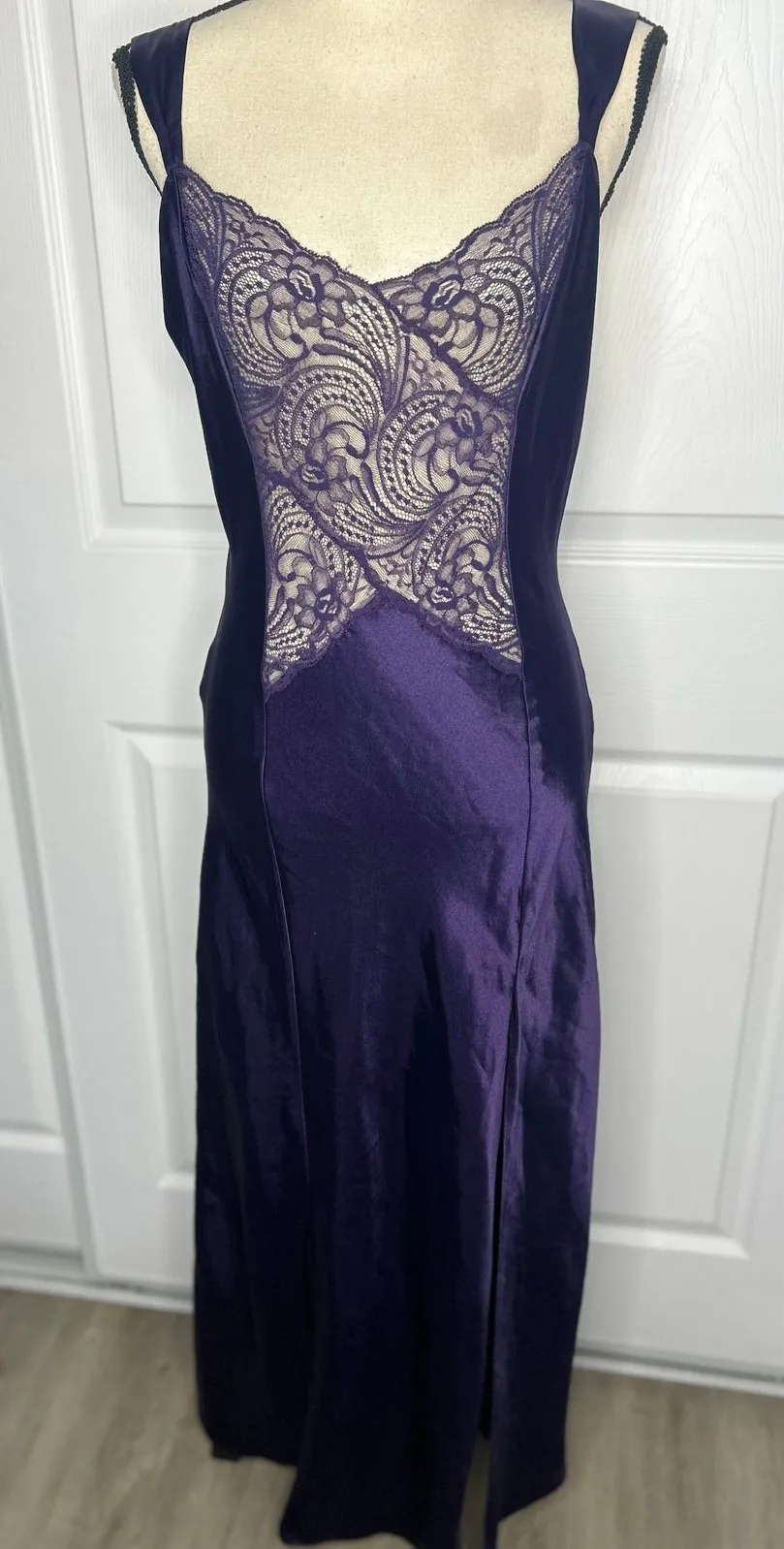 Victoria's Secret Nightgown Vintage Lace Satin Purple Maxi Slit ID15084