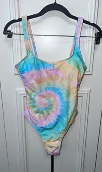 NWT Stoney Clover Lane Women's Tie-Dye One Piece Swimsuit Size Small Multicolor