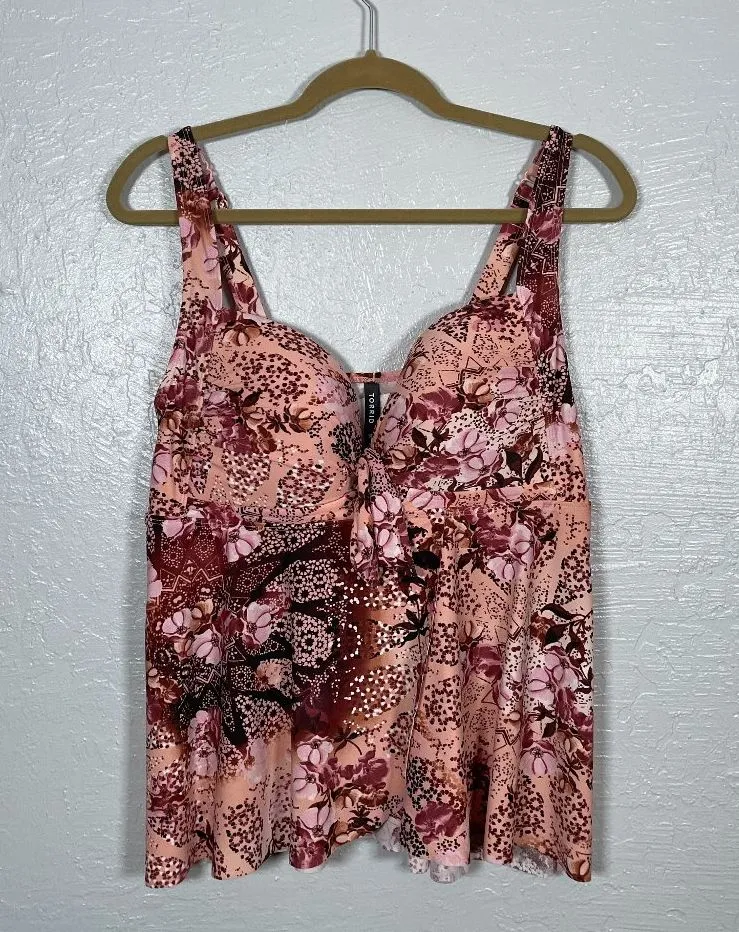 Torrid Women Plus Size 1 D/DD Pink Maroon Floral Tankini Underwire Built in Bra