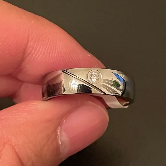 6mm CZ silver titanium ring size 9