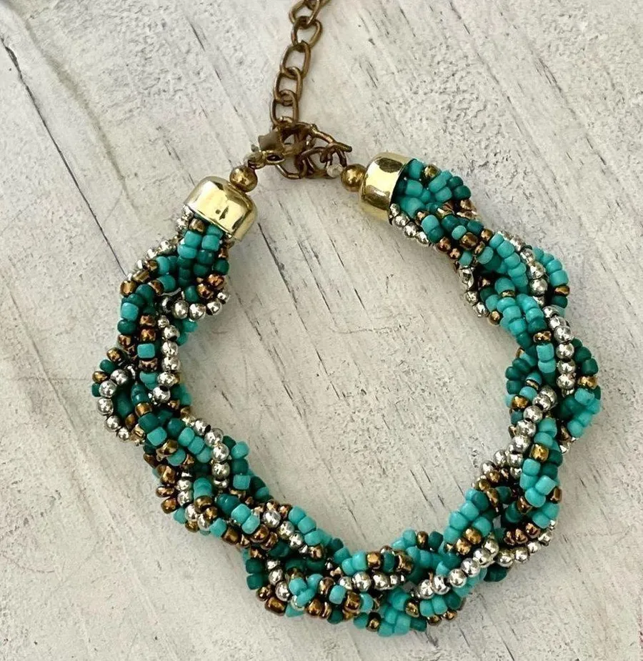 Blue silver gold tone twisted beaded bracelet