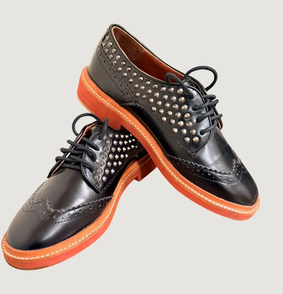 Pour La Victoire Mayah Oxford Size 8.5 Black Leather Studded Wingtip Pnk Brogue