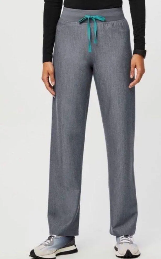 Figs Livingston scrub pants figs
NWT
Technical collection XXL