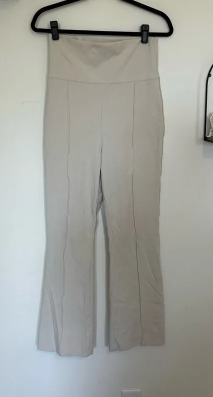 M.M. Lafleur Cream Elastic Waist Pull On Pants Size 8