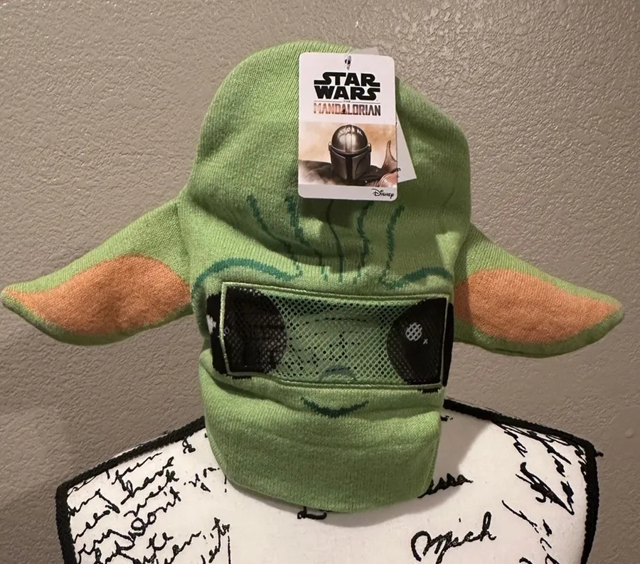 NWT Disney Mandalorian the Child Grogu Star Wars flip down Beanie