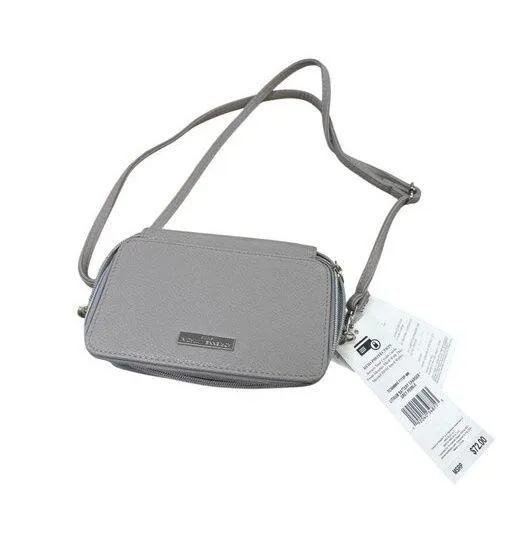 Adrienne Vittadini Studio Womens Gray Charging USB Wallet SKU 7329
