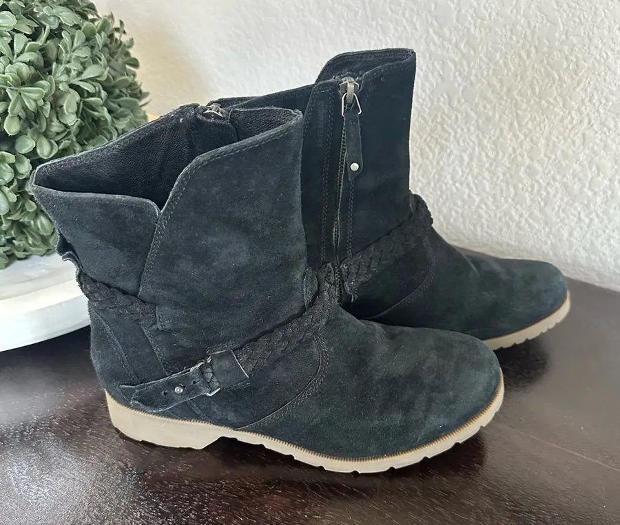 Teva Delavina Suede Ankle Boot 7