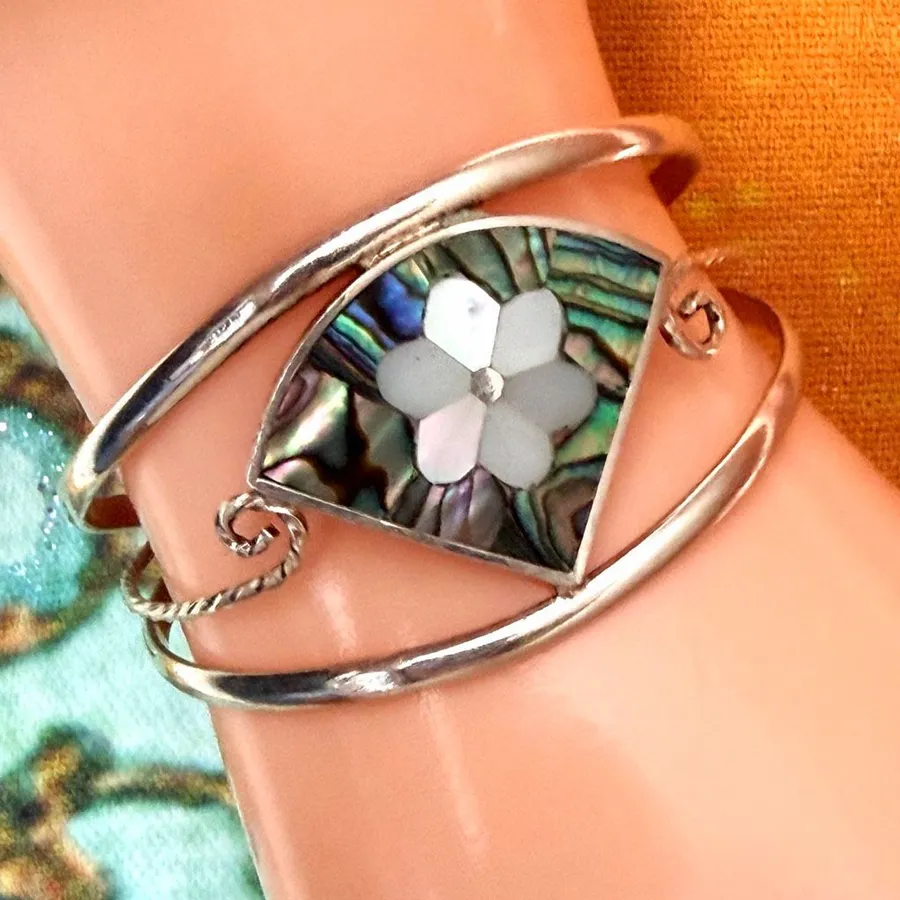 Vintage Alpaca Mexico Abalone Mother of Pearl Flower Cuff Bracelet Silver