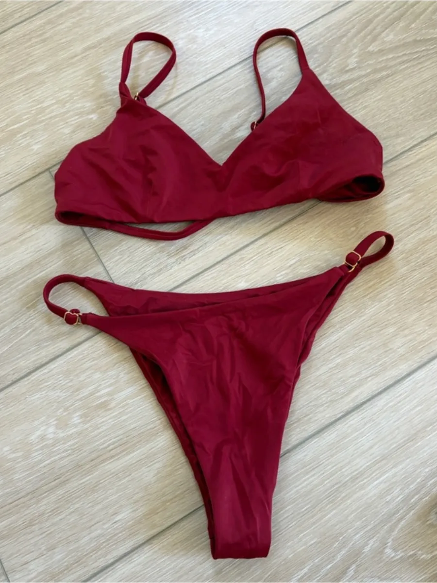 Jolyn Clothing Deep Red Triangle Bikini Set Julia and Brooklyn Size Small