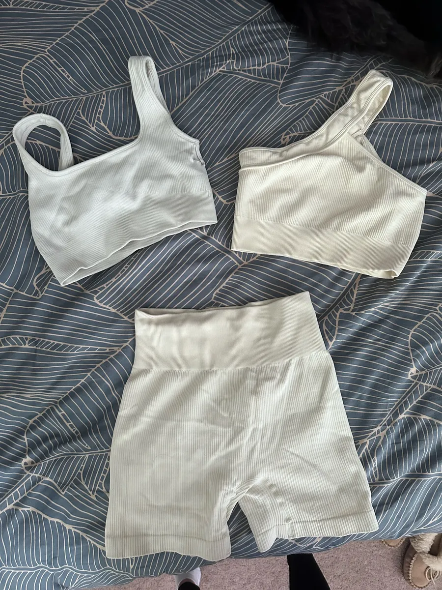 Amazon Workout Set