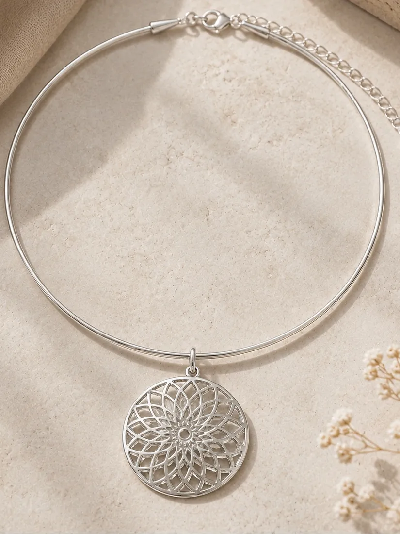 1946 Silver Tone Torque Collar Choker Necklace Openwork Flower Mandala Pendant