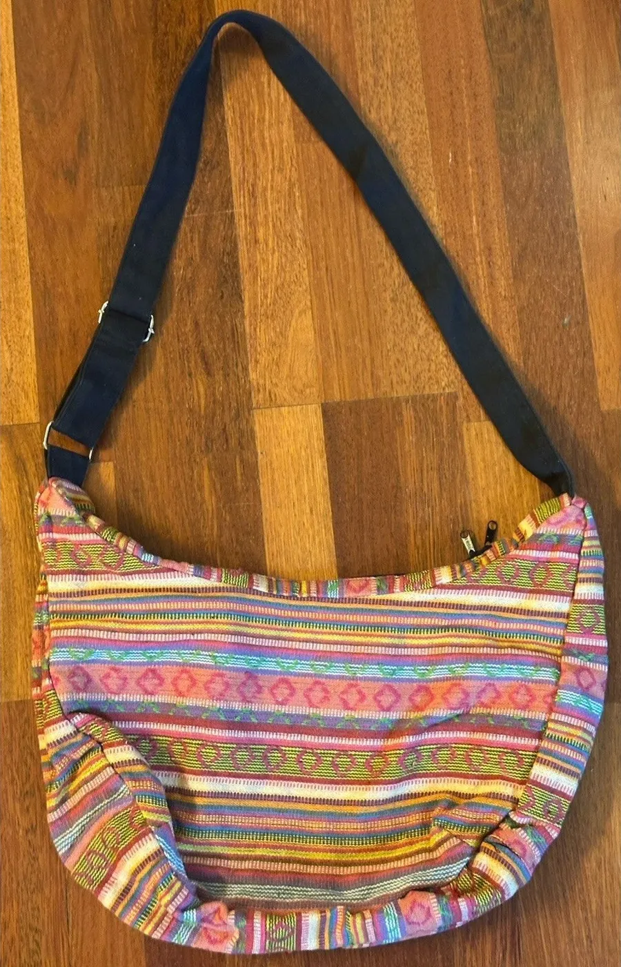 Antik Kraft Bohemian-Style Hobo Shoulder Bag Woven Colorful Pattern Black Strap