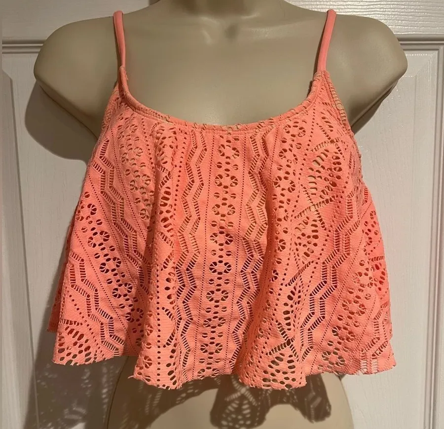 Xhilaration Melon Coral Crochet Adjustable Straps Bikini Top Women’s Large