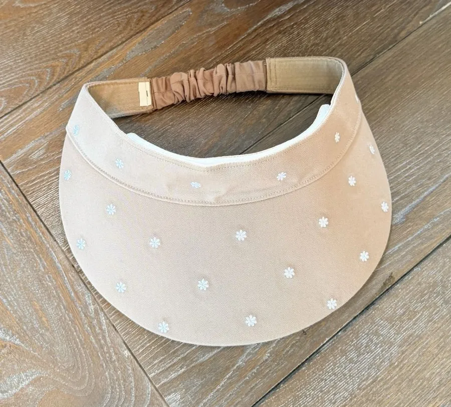 Lululemon Star Flower Embroidery Visor Women Sheer Oak White OS Tan