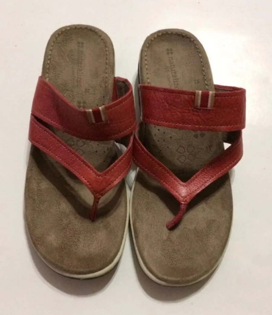 Naturalizer Vonnie Red Pepper Leather Sandals