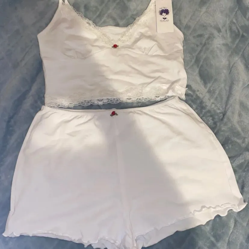 White Lace Trim Camisole Set from YesStyle Size M