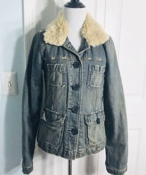 Abercrombie & Fitch Faux Fur Sherpa Trim Denim Jean Jacket Women’s Size Small