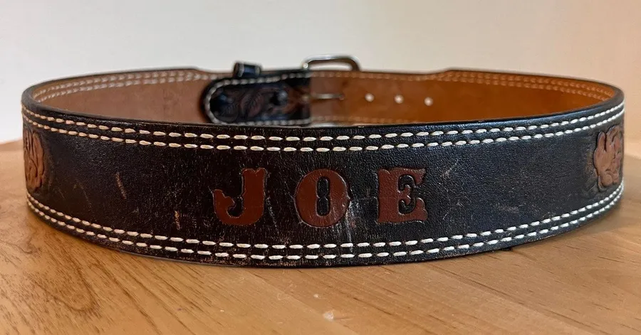 80s Sheyenne Brown Genuine Leather Floral Tooled JOE Western Belt Size Small 30 Black