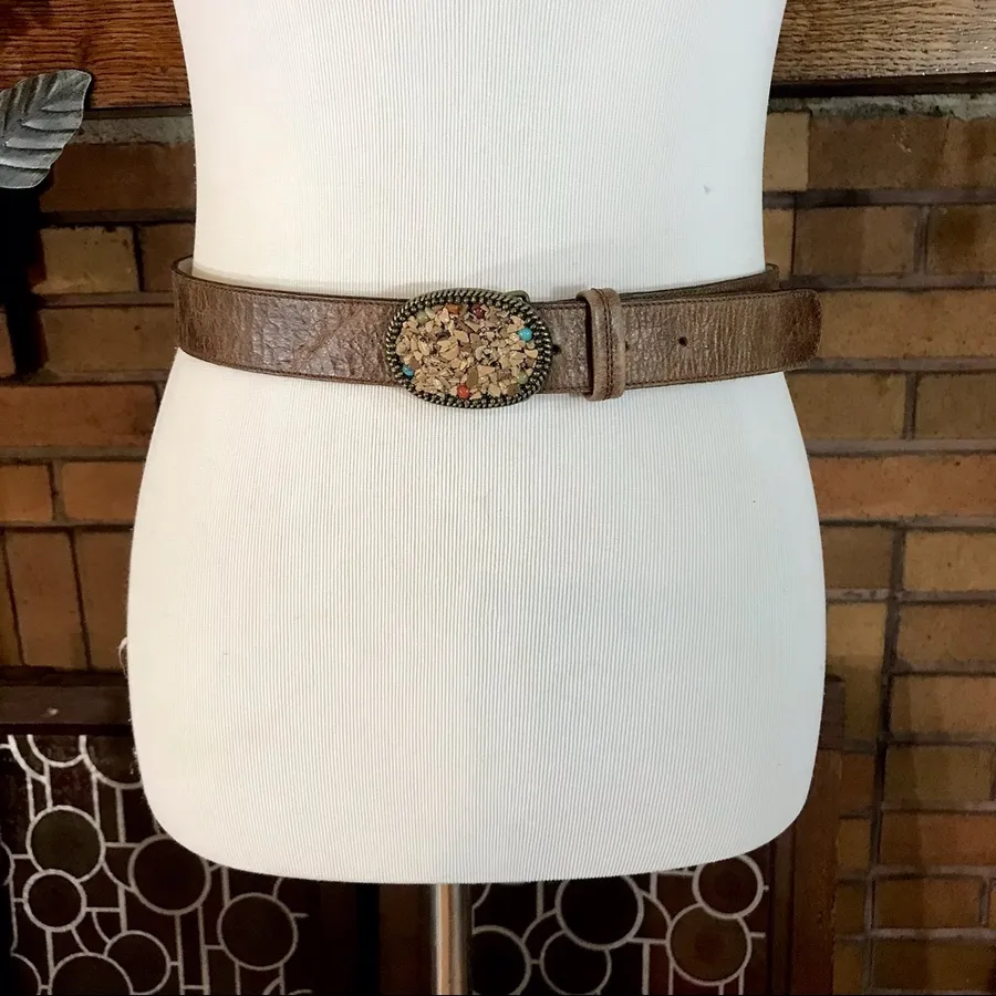 ELITE ACCESSORIES PLASTIC ROCK BUCKLE LEATHER BELT (S) Tan