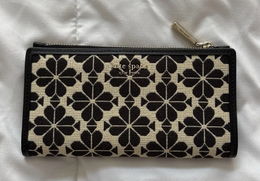 Kate Spade Long Wallet Flower Jacquard Bifold Designer Quiet Luxury Preppy Black