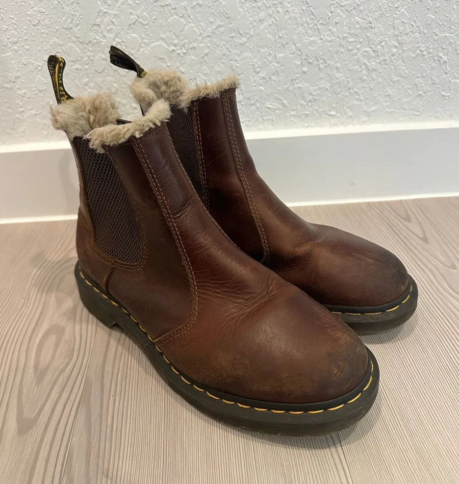 Doc Martens Boots Women 9 Brown Chelsea Faux Fur 2976 Leonore Pull On Docs Fall