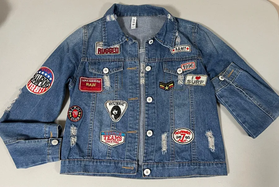 Blue Denim Distressed Punk Patches Jean Jacket Coat Cardigan Size L ⛓️ Size L