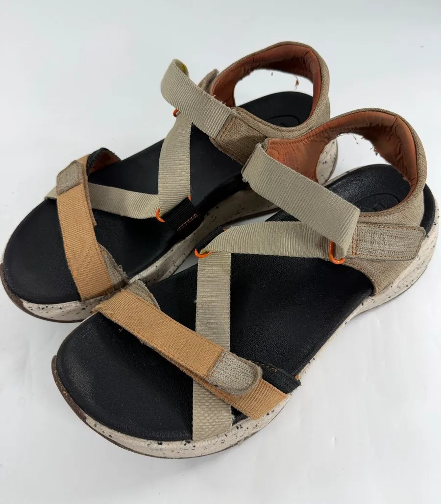 Taos Active Sandals Beige Hook Loop Comfort Walking Platform Women’s 8 Tan