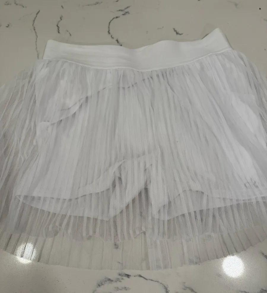 ALO Yoga White Pleated Tulle Skater Mini Skirt