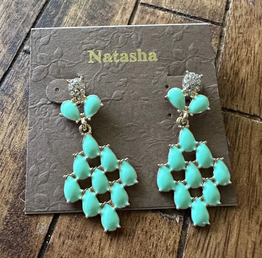 Natasha Mint Green Teardrop Chandelier Earrings Gold Tone Crystal Accents NEW