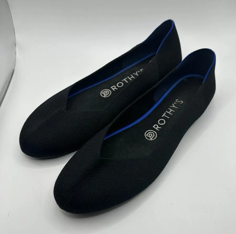 Rothys The Point Black Solid Pointed Toe Knit Flats Womens 8.5 Sustainable Shoe