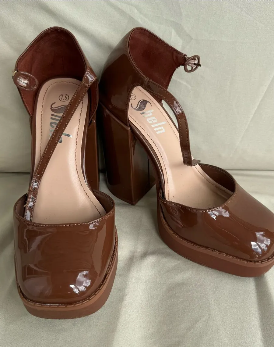 SheIn Women’s Brown Patent Platform Block Heel Pumps Ankle Strap Size 7.5
