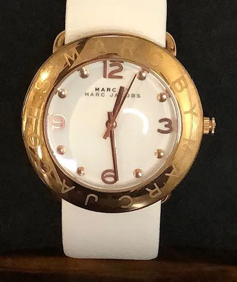 MARC JACOBS Rose Gold & White Leather Large Dial Watch NWOT
