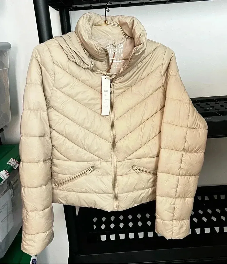 Packable Puffer Quilted Jacket Khaki/Beige Zip Closure Lightweight Hi-Neck