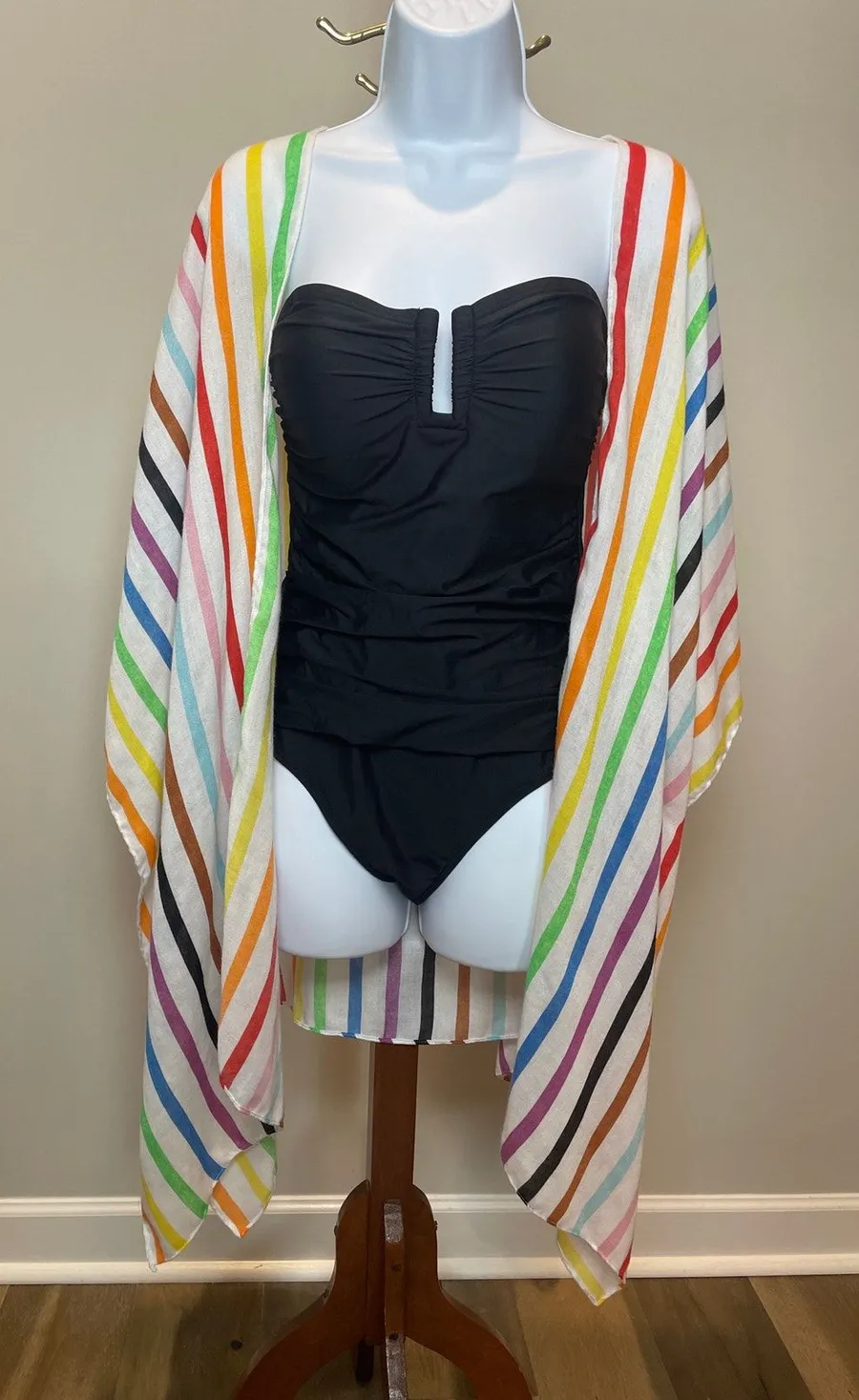 Rainbow Knit Cover Up White Multicolor Striped One Size Lightweight Beach Resort Size L
