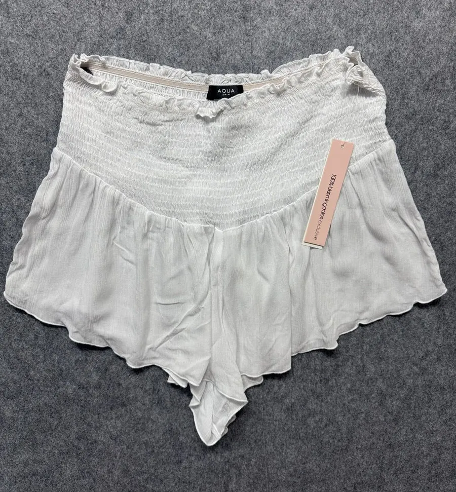 Aqua SNOW Smocked Swim Cover Up Shorts, nwt size large
