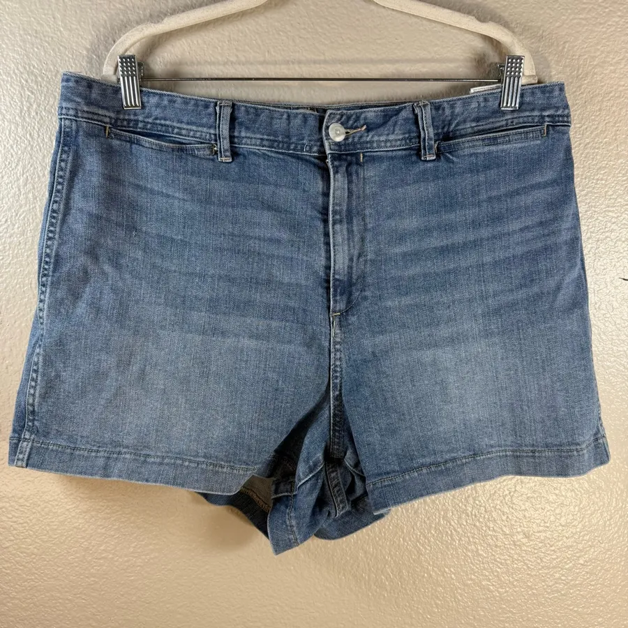 GAP Khaki chino Light Blue Jean Shorts SZ:18