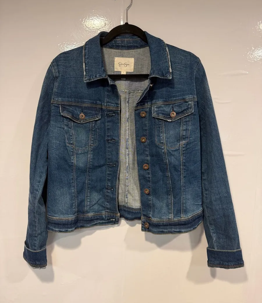 Women’s Blue Denim Jacket - Casual Classic Jessica Simpson