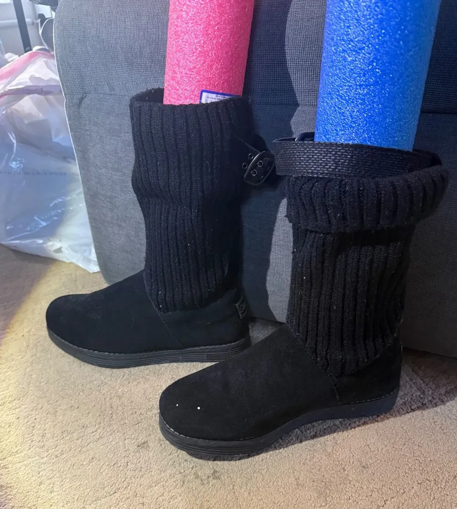 Skechers Knit Sweater Boots Womens Black Suede Mid Calf Buckle Strap Slouchy