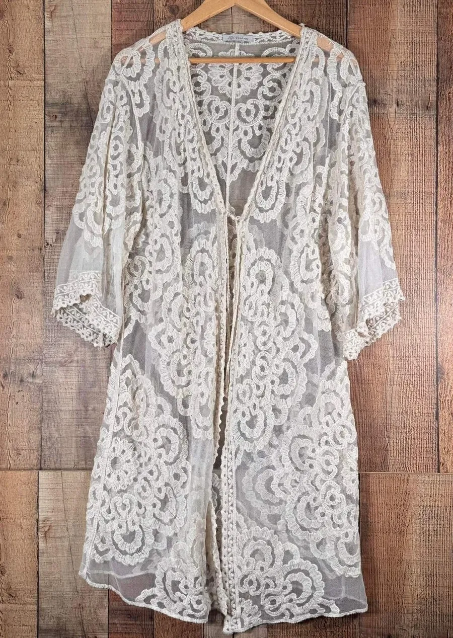 Veveret Cream Lace Kimono M/L Sheer Floral Crochet Duster Swim Coverup Boho Size M