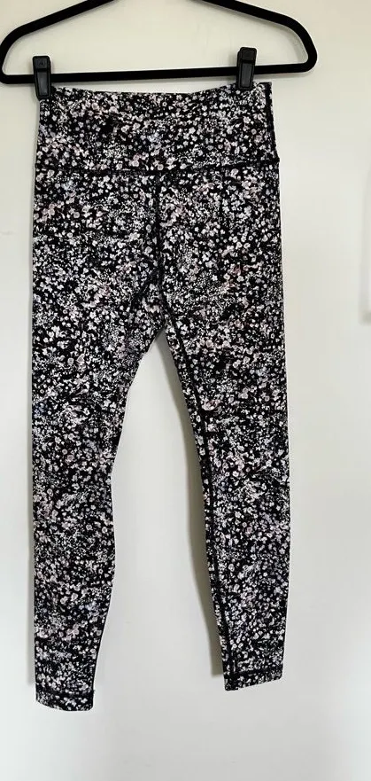 Lululemon 28” Wunder Under HR Tight Luxtreme Size 8