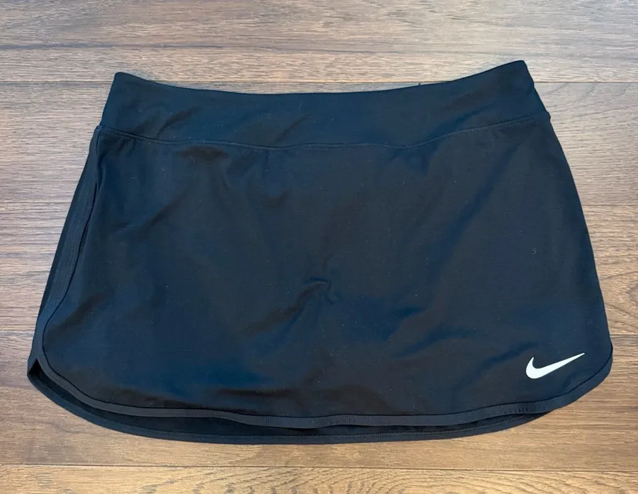 Nike Dri-FIT Black Athletic Skort Built In Shorts Tennis Size Large - C30-093