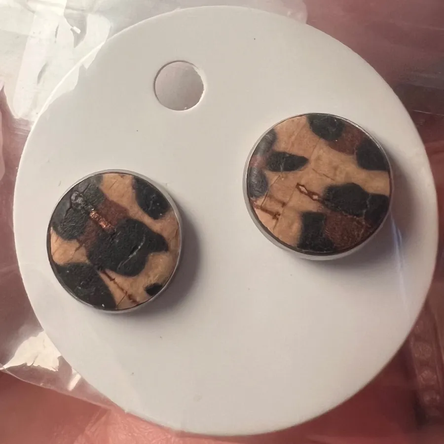 A Glamper's Stud Earrings Womens Leopard Brown New Cork Leather