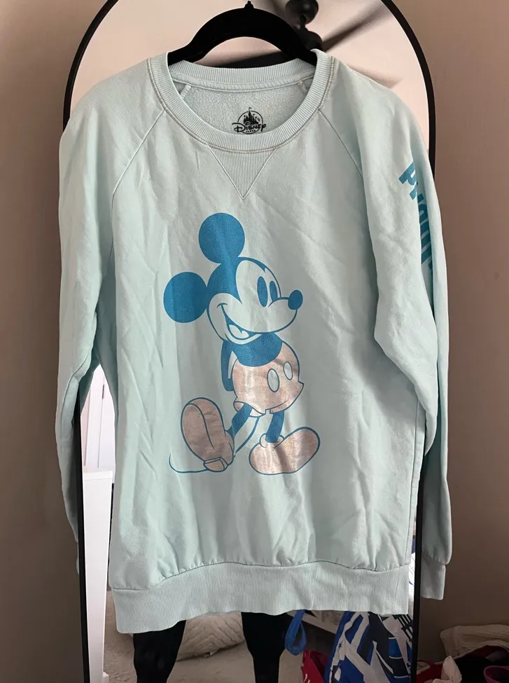 Disney World Light Blue Mickey Mouse Sweater Crewneck