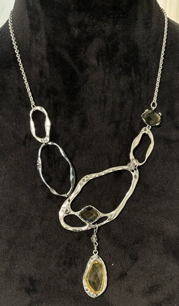Chico’s Silvertone Mixed Link Statement Necklace Crystal Drop Pendant
