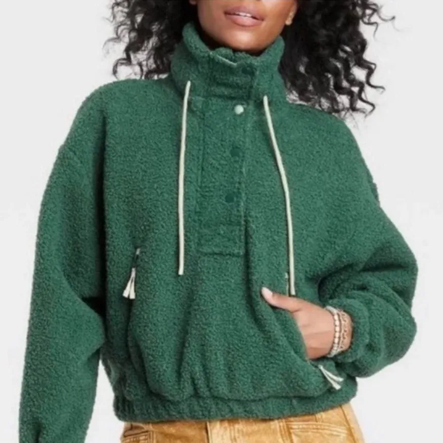 Universal Thread Fleece